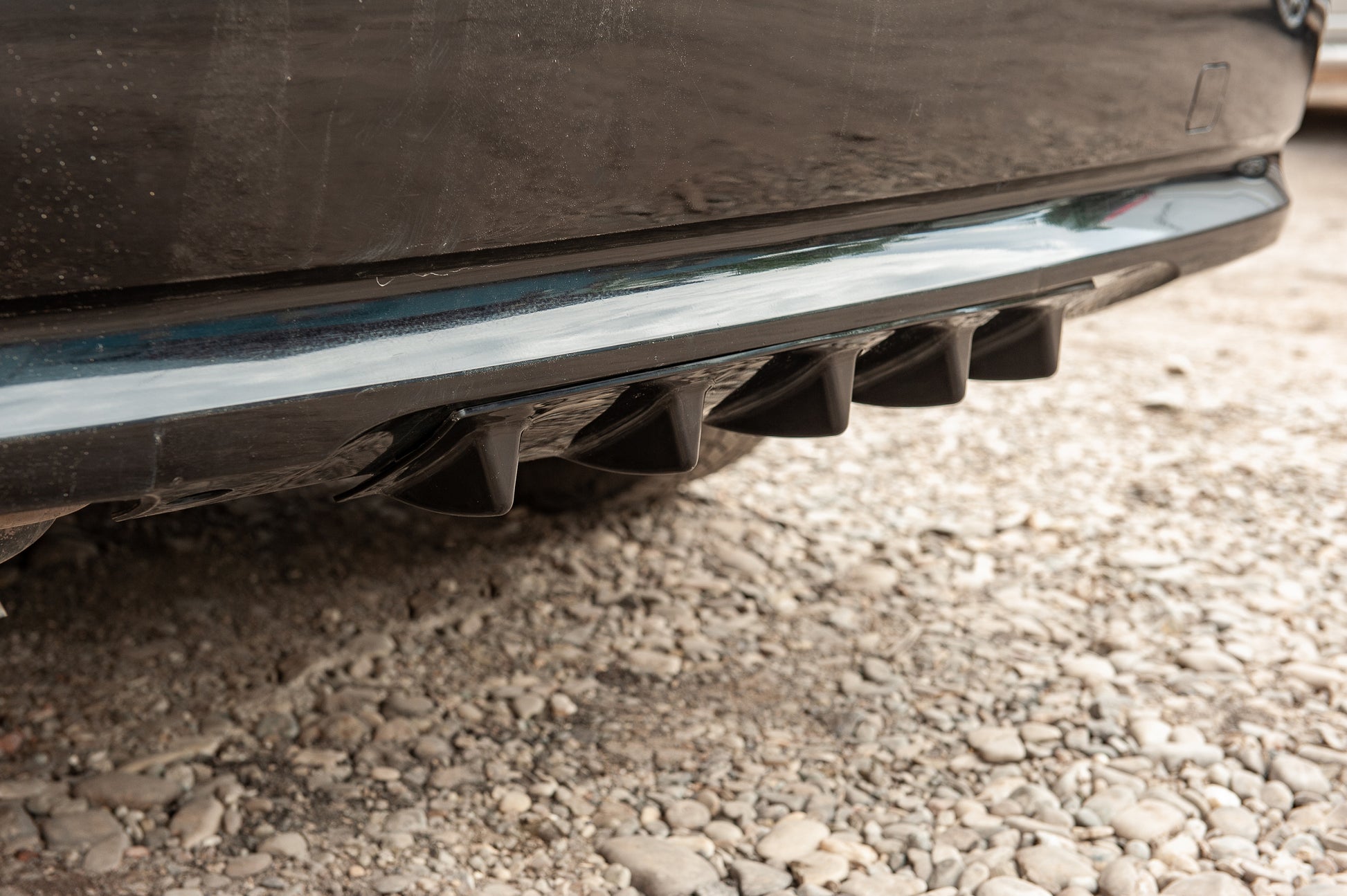 Universal rear diffuser type-E (gloss black, ABS plastic) - image 2