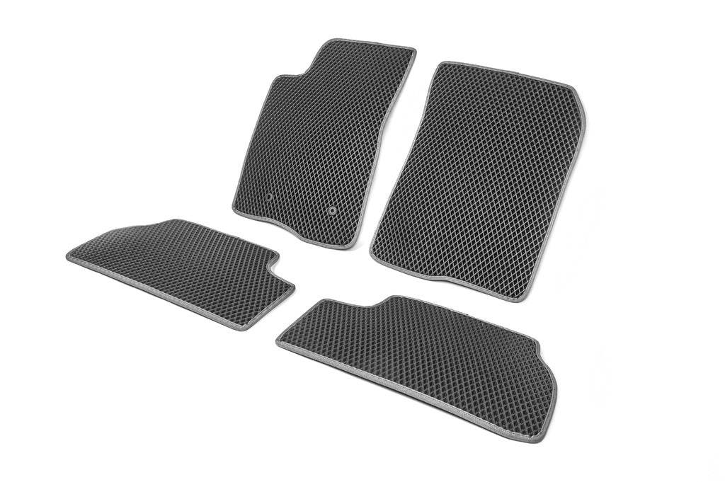 EVA mats (black) for Toyota Corolla Verso 2004-2009 - Reelken Auto
