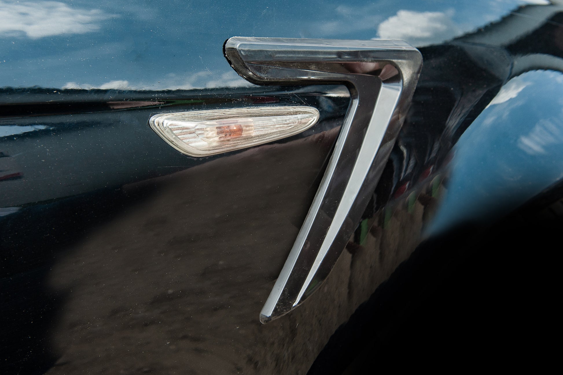 Universal Side Vents DPT V-3 (ABS) (2pcs) (gloss black) - image 3