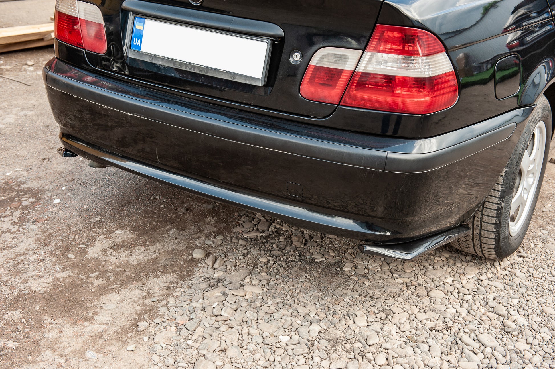 Universal Flap Rear Bumper Cover DPT (ABS) (2pcs) (Gloss Black) - image 3