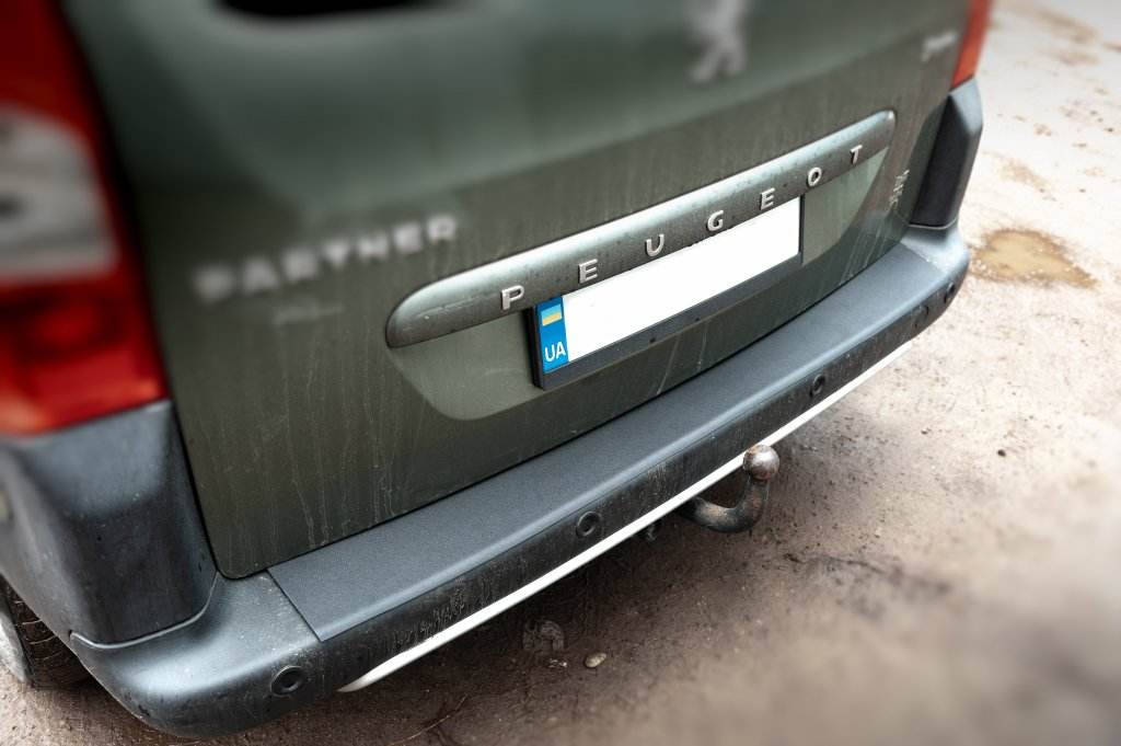 The trim on the rear bumper ABS (Plast.) for Citroen Berlingo 2008-2018 - Reelken Auto