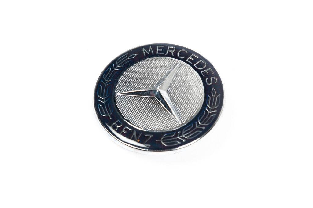 Mercedes badge on the hood (fastening) for Mercedes Vito W638 1996-2003 - Reelken Auto