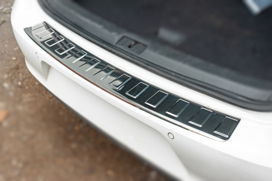 Rear Bumper Protector Carmos Stainless Steel for Volkswagen Golf 7/E-Golf 2012-2020 - image 1