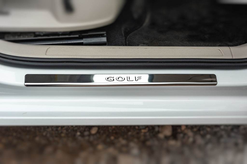 Door sills OmsaLine V2 (4 pcs, stainless steel) for Volkswagen Golf 7/E-Golf - Reelken Auto