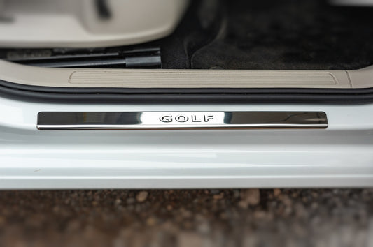 Door Sill Protectors OmsaLine V2 (4 pcs, Stainless Steel) for Volkswagen Golf 7/E-Golf 2012-2020 - image 2