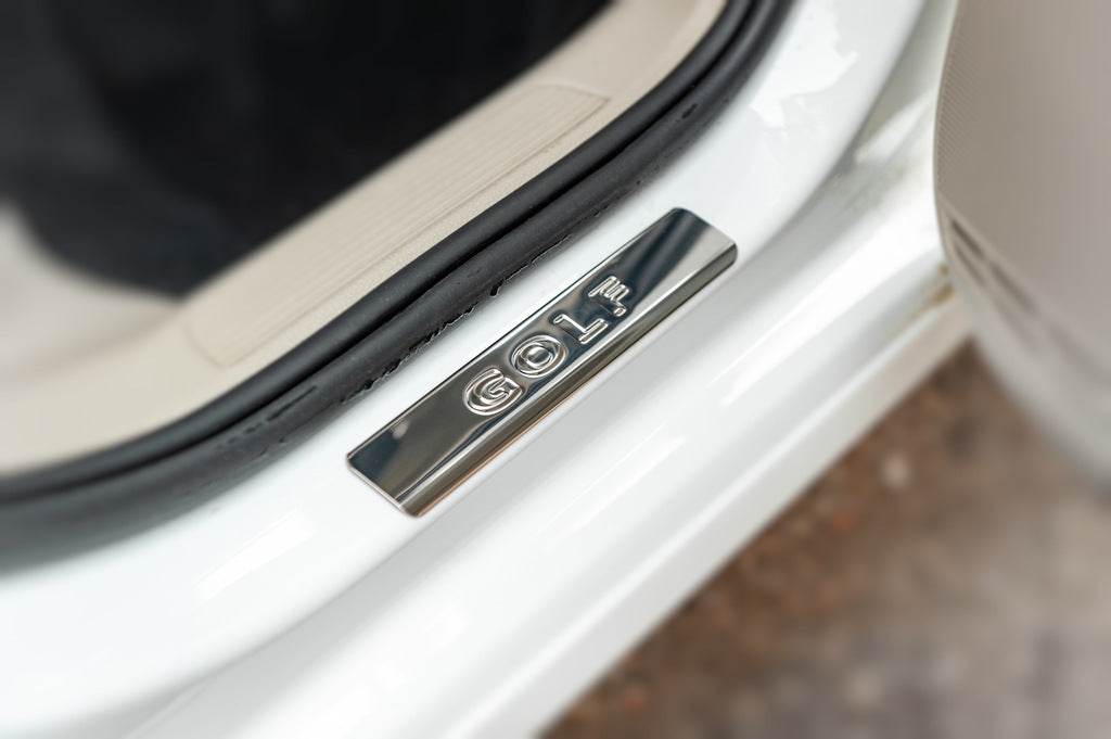 Door sills OmsaLine V2 (4 pcs, stainless steel) for Volkswagen Golf 7/E-Golf - Reelken Auto