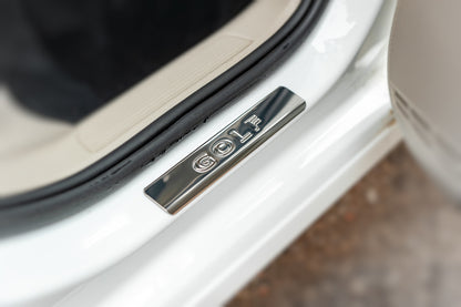 Door Sill Protectors OmsaLine V2 (4 pcs, Stainless Steel) for Volkswagen Golf 7/E-Golf 2012-2020 - image 3