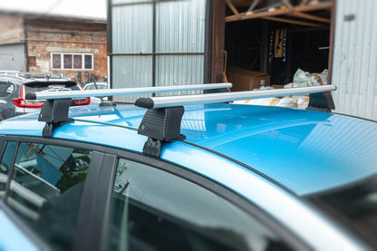 Car carrier for a smooth roof (chrome, pair) for Nissan Leaf 2010-2017 - Reelken Auto