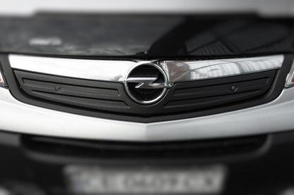 Winter grille cover 2007-2015 (V2, upper) for Opel Vivaro 2001-2015 - image 3