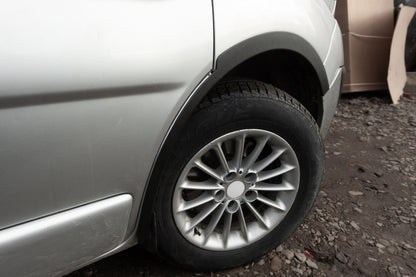 Lining on the wheel arches (4 pieces, black) for Nissan Primastar 2002-2014 - image 11