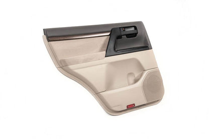 Restyling door trim (1 piece) for Toyota Land Cruiser 200 - Reelken Auto