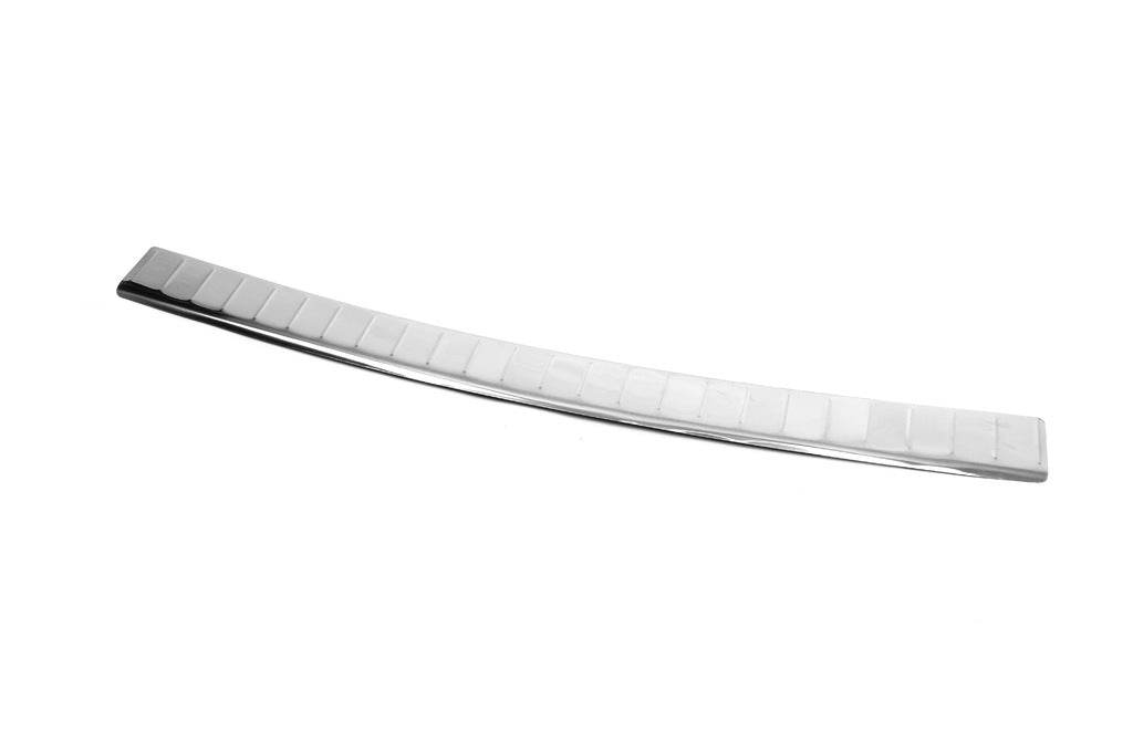 Cover on the rear bumper Carmos (2014+, stainless steel) for Nissan Juke 2010-2019 - Reelken Auto