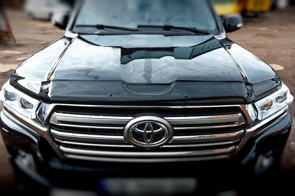 The hood deflector 2015+ (EuroCap) for Toyota Land Cruiser 200 - Reelken Auto