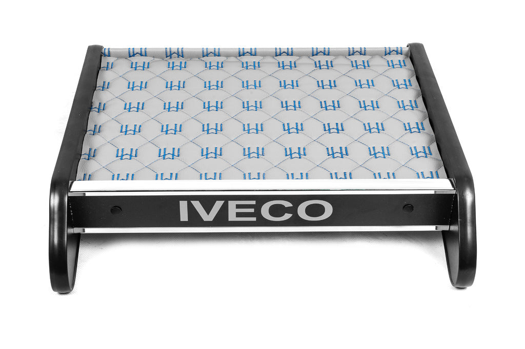 Dashboard Shelf (Maybach) for Iveco Daily 2006-2014 - image 2