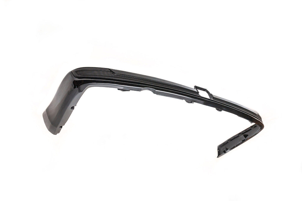 Rear valance 2016+ with tow bar cutout (black) for Toyota Land Cruiser 200 2007-2021 - image 3