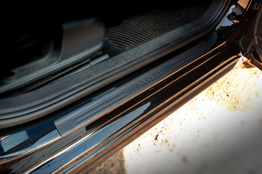 Door Sill Protectors DDU (4 pcs, plastic) for Volkswagen Passat B7 2012-2015 - image 1