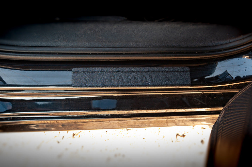 Door Sill Protectors DDU (4 pcs, plastic) for Volkswagen Passat B7 2012-2015 - image 4