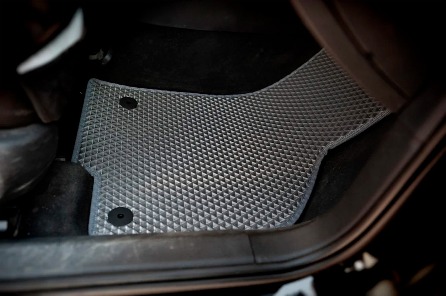 EVA Floor Mats (EU, Grey) for Volkswagen Passat B8 2015-2023 - image 2