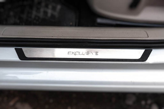 Door sills Flexill Exclusive (4 pcs, stainless steel) for Volkswagen Golf 7/E-Golf - Reelken Auto