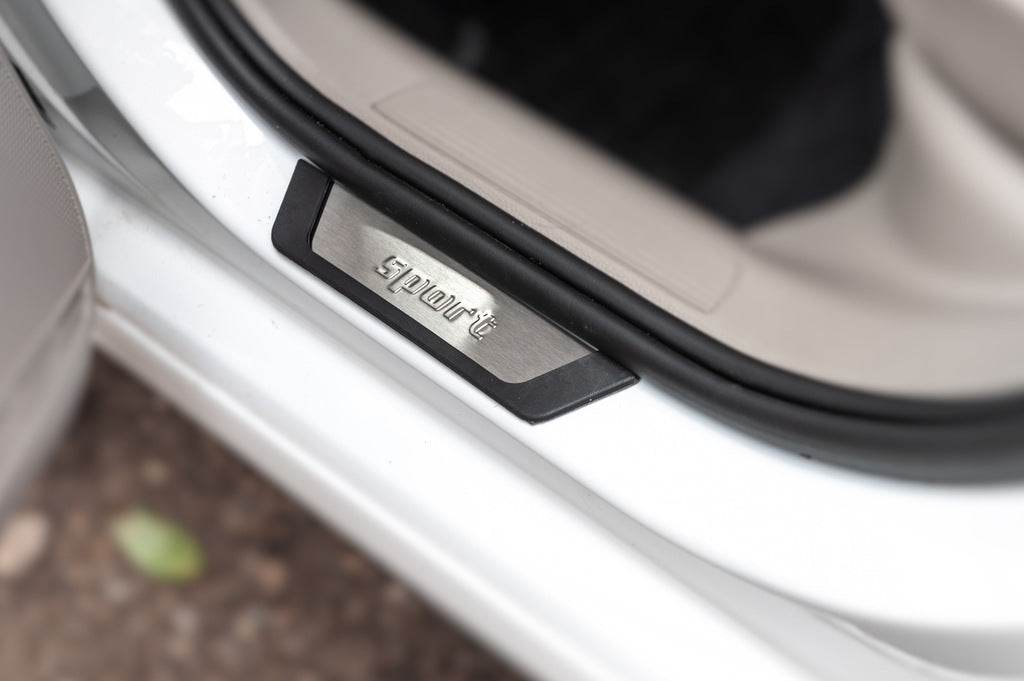 Door sills Flexill Sport (4 pcs, stainless steel) for Volkswagen Golf 7/E-Golf - Reelken Auto
