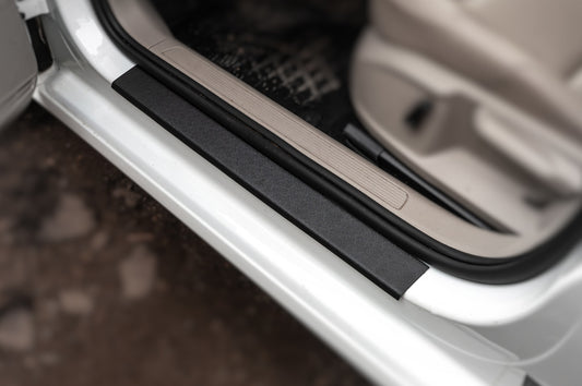 ABS Door Sill Protectors DDU (4 pcs, plastic) for Volkswagen Golf 7/E-Golf 2012-2020 - image 1