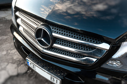 Lining on the grille (2013↗, stainless steel.) for Mercedes Sprinter W906 2006-2018 - image 5
