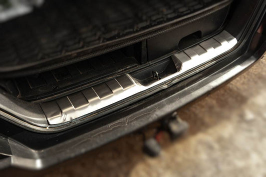 Cover on the rear threshold 2007-2010 (stainless steel) for Nissan X-trail T31 2007-2014 - Reelken Auto