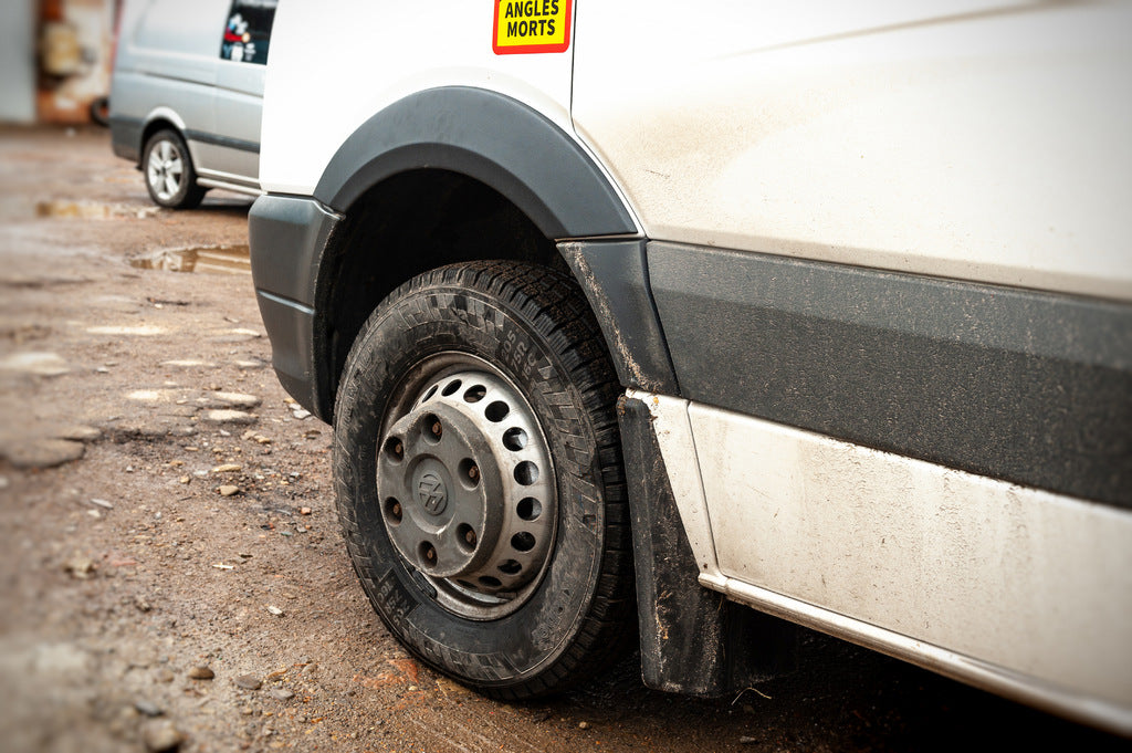 Wide fender flares (4 pcs, black) for Mercedes Sprinter W906 2006-2018 - image 4