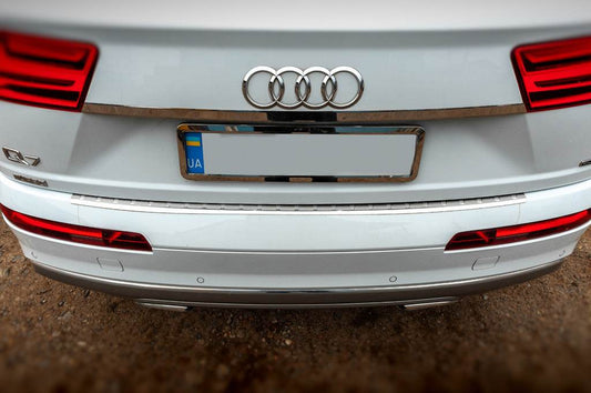 Chrome bar above the number (stainless) for Audi Q7 2015- - Reelken Auto
