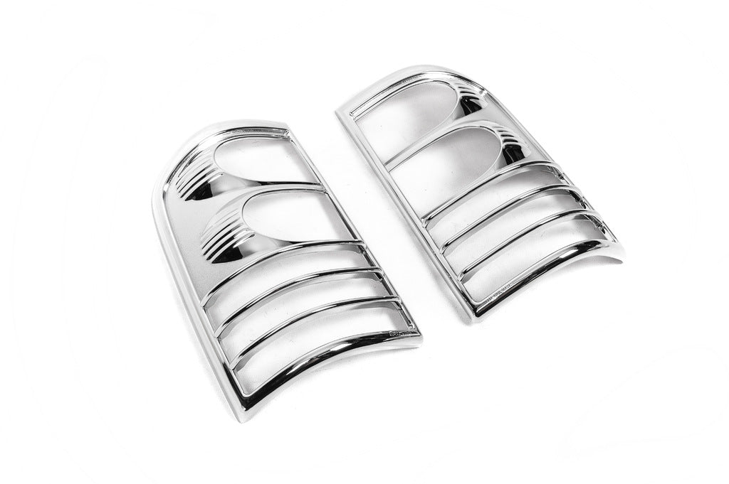 Tail Light Covers (Plastic) for Nissan Patrol Y61 1997-2011 - image 4