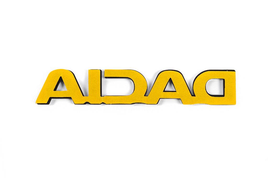 The inscription on the Dacia car is 152 mm for Dacia - Reelken Auto