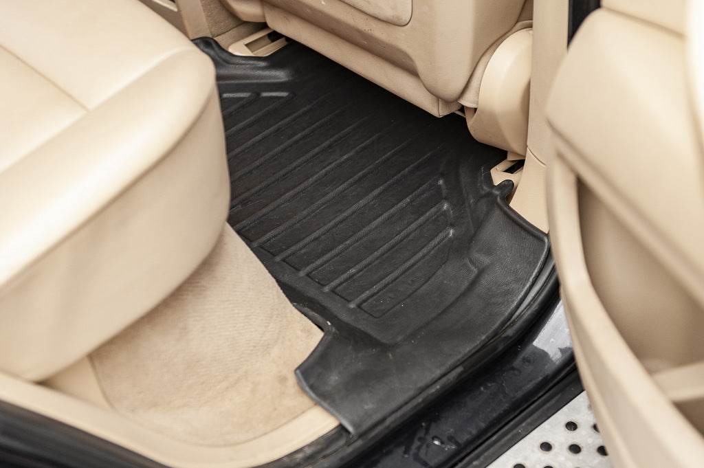 Stingray 3D rugs (4 pcs, polyurethane) for BMW X5 E-70 2007-2013 - Reelken Auto