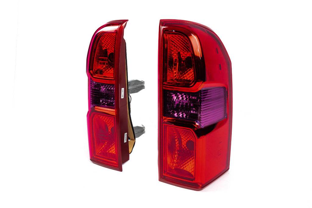 Rear lights RED (2004-2008, 2 pcs) for Nissan Patrol Y61 1997-2011 - Reelken Auto