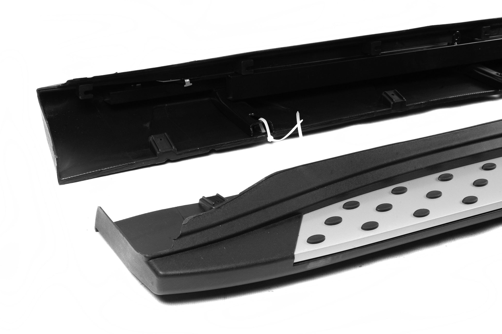 OEM V1 side sills (2 pcs, aluminum) for Mitsubishi Outlander 2012-2021 - image 4