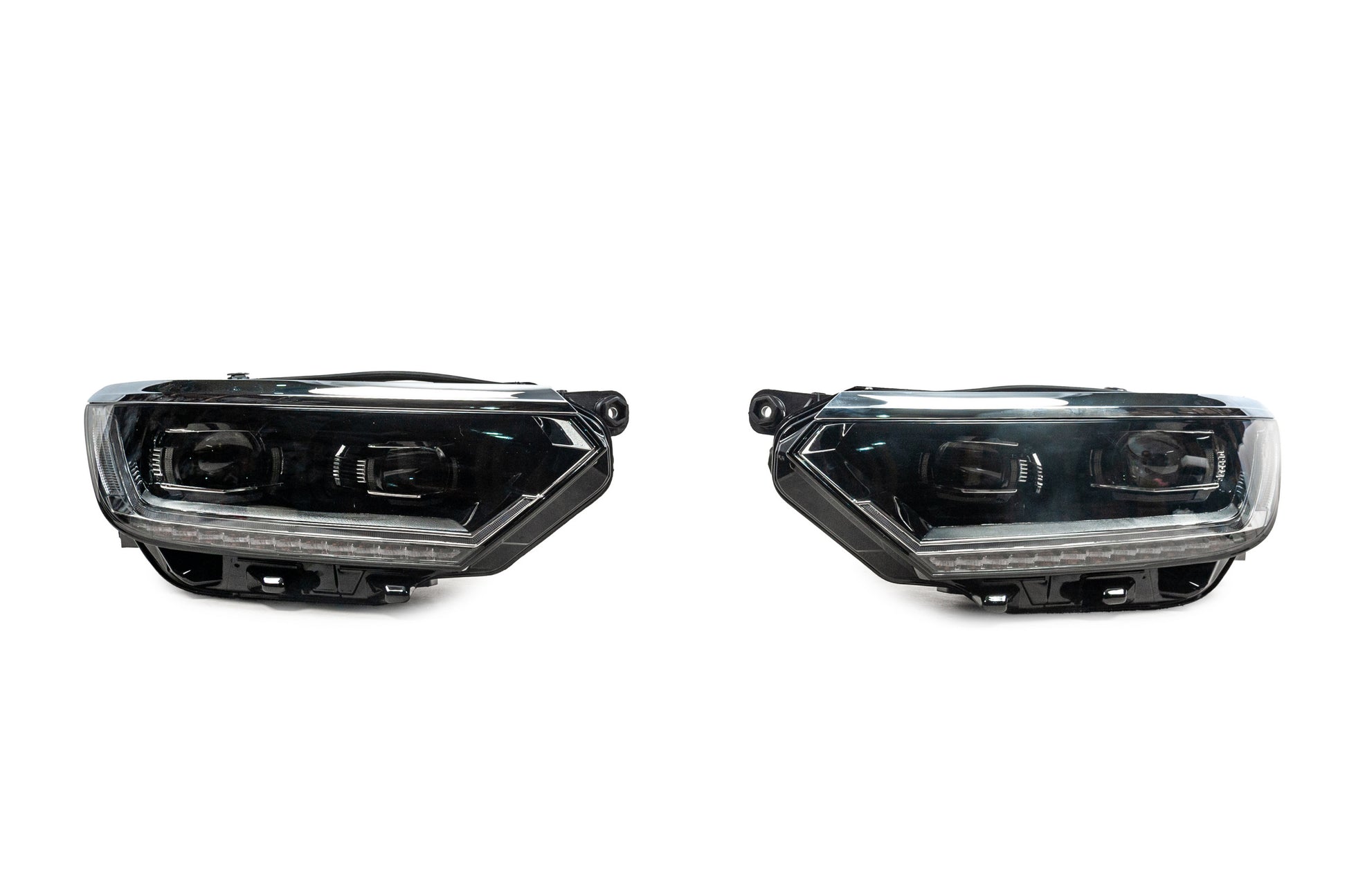 Full LED Headlights (2015-2019, 2 pcs) for Volkswagen Passat B8 2015-2023 - image 2