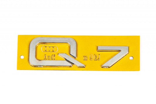 Emblem Q7 for Audi Q7 2015–2026 - image 1