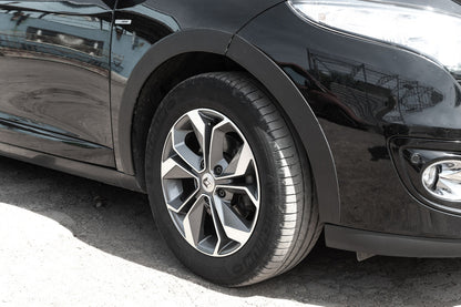 Fender flares (8 pcs, black) for Renault Megane III 2009-2016 - image 5