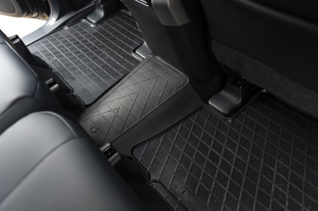 Rear Tunnel Rubber Mat (Stingray Premium) for Toyota Land Cruiser Prado 150 2009-2023 - image 2