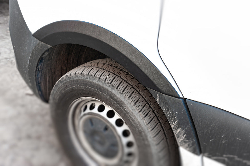 Fender flares (4 pcs, black) for Mercedes Sprinter W907/W910 2018- - image 1