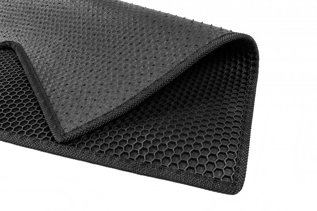 Rubber Floor Mats Carsuit (Black) for BMW 3 Series E-90/91/92/93 2005-2011 - image 4