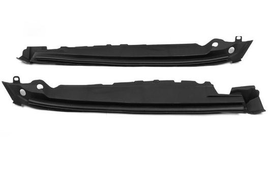 Plastic under the hood for the wings (2016+) for Toyota Land Cruiser 200 - image 1