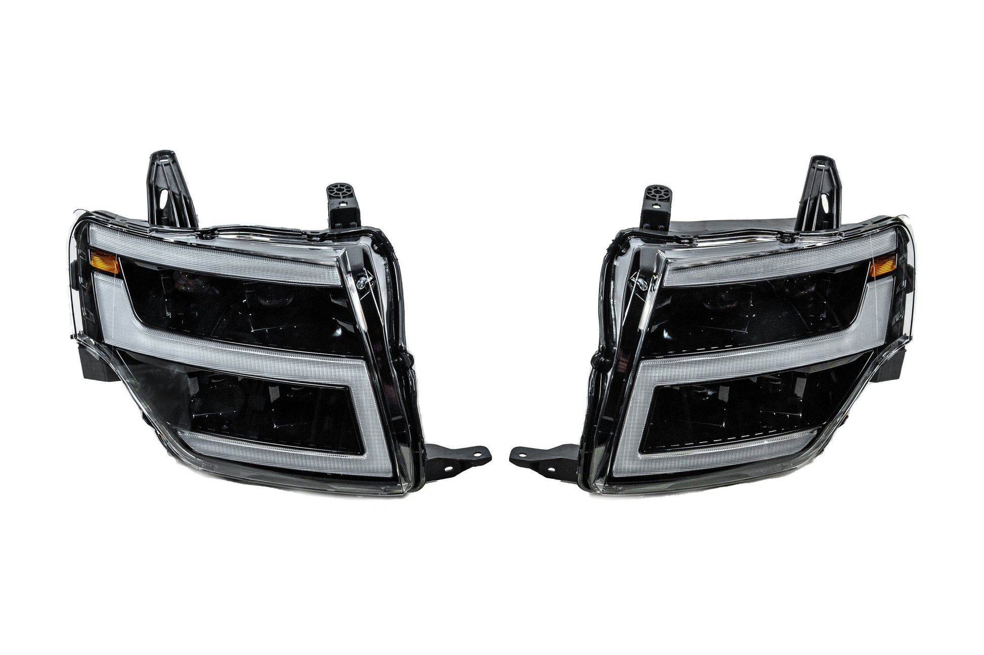Front Headlights LXR for Mitsubishi Pajero Wagon IV 2006-2021 - image 4