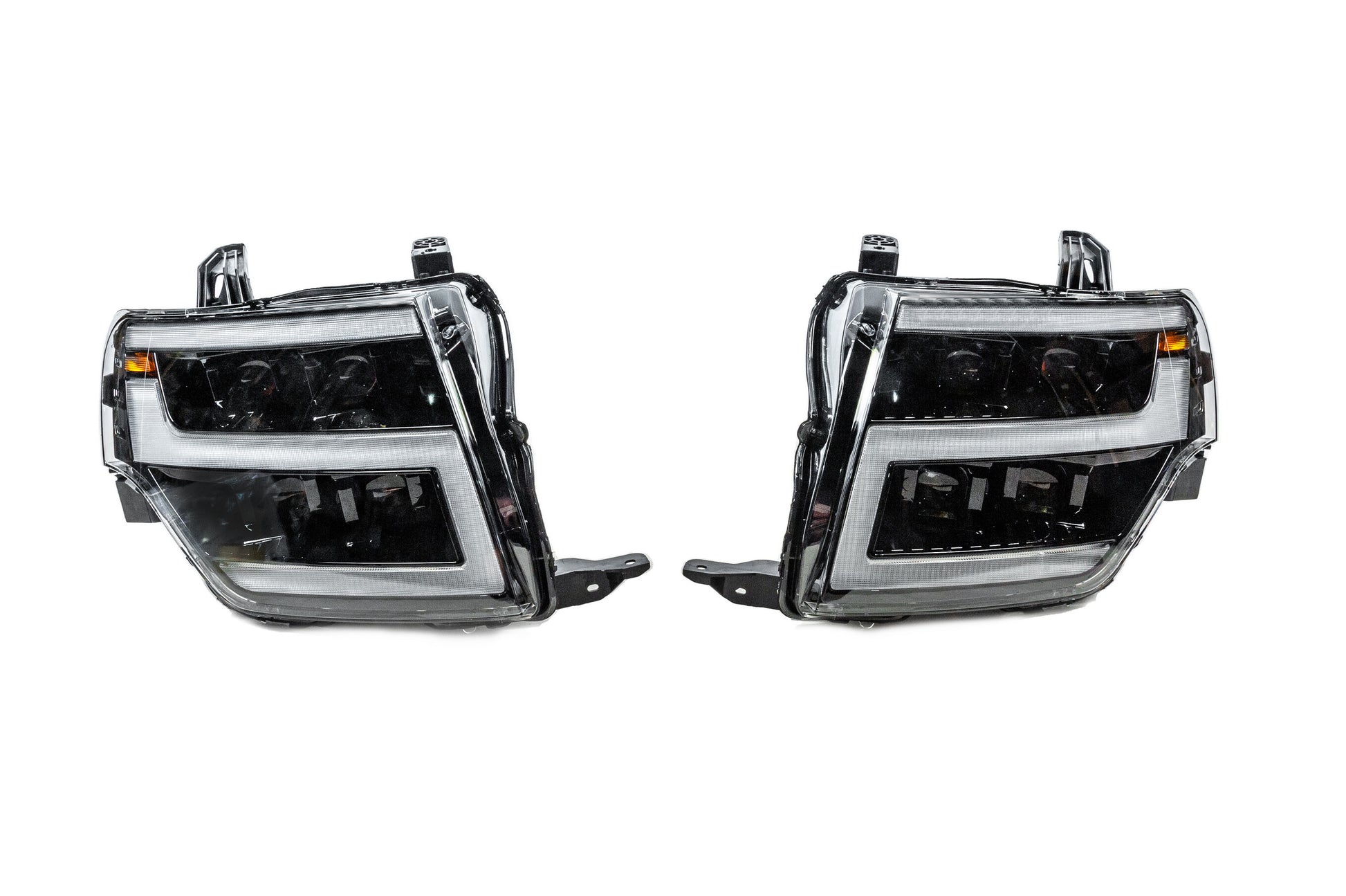 Front Headlights LXR for Mitsubishi Pajero Wagon IV 2006-2021 - image 11