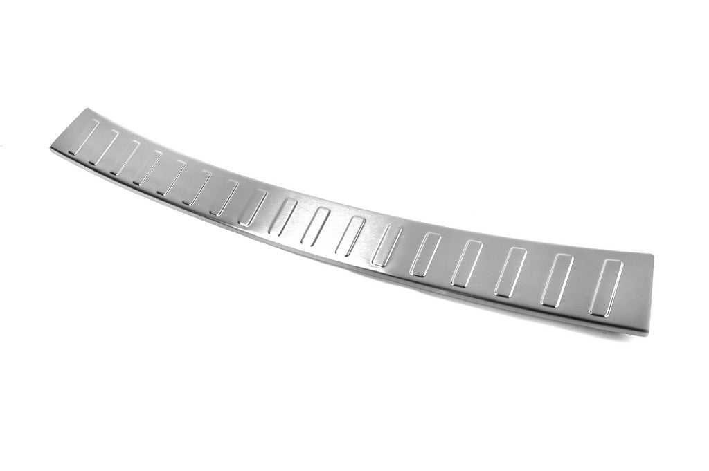 Rear Bumper Protector Carmos (HB) Stainless Steel for Toyota Auris 2012-2018 - image 2