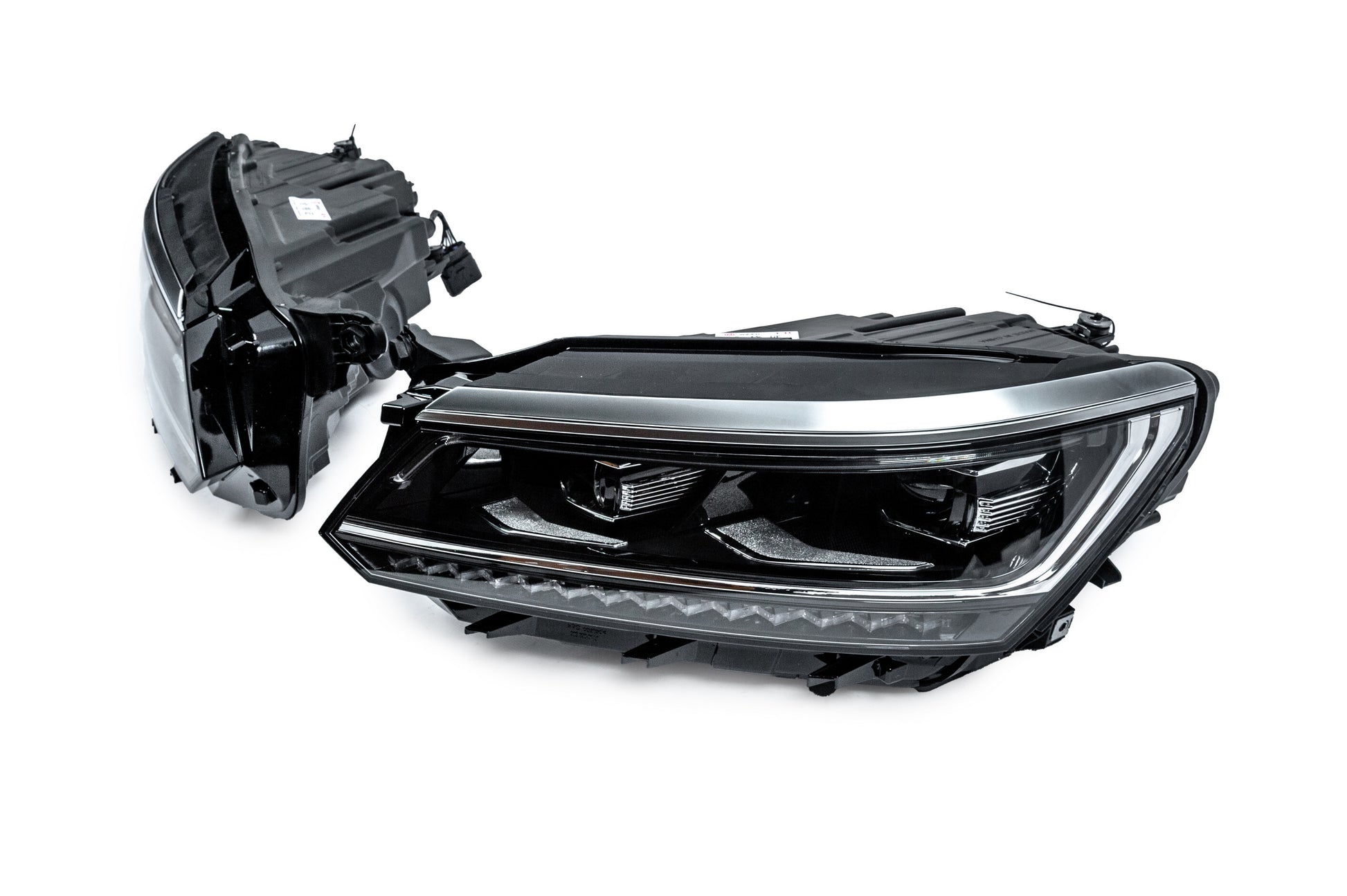 Front headlights with bulbs (For USA, 2015-2019, 2 pcs) for Volkswagen Passat B8 2015-2023 - image 3