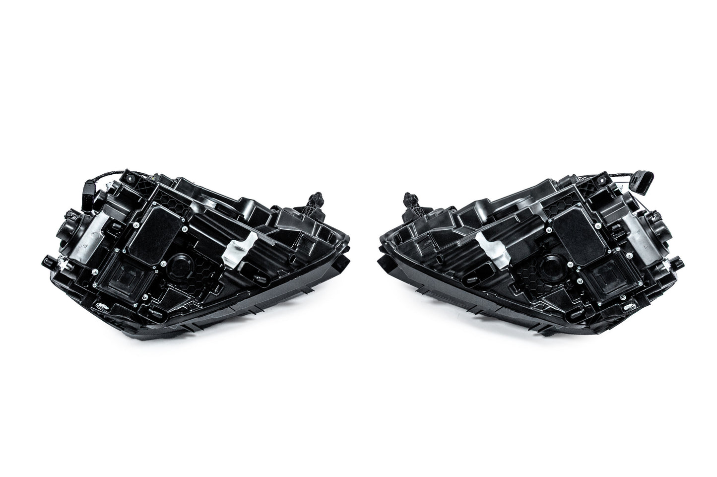 Front headlights with bulbs (For USA, 2015-2019, 2 pcs) for Volkswagen Passat B8 2015-2023 - image 6