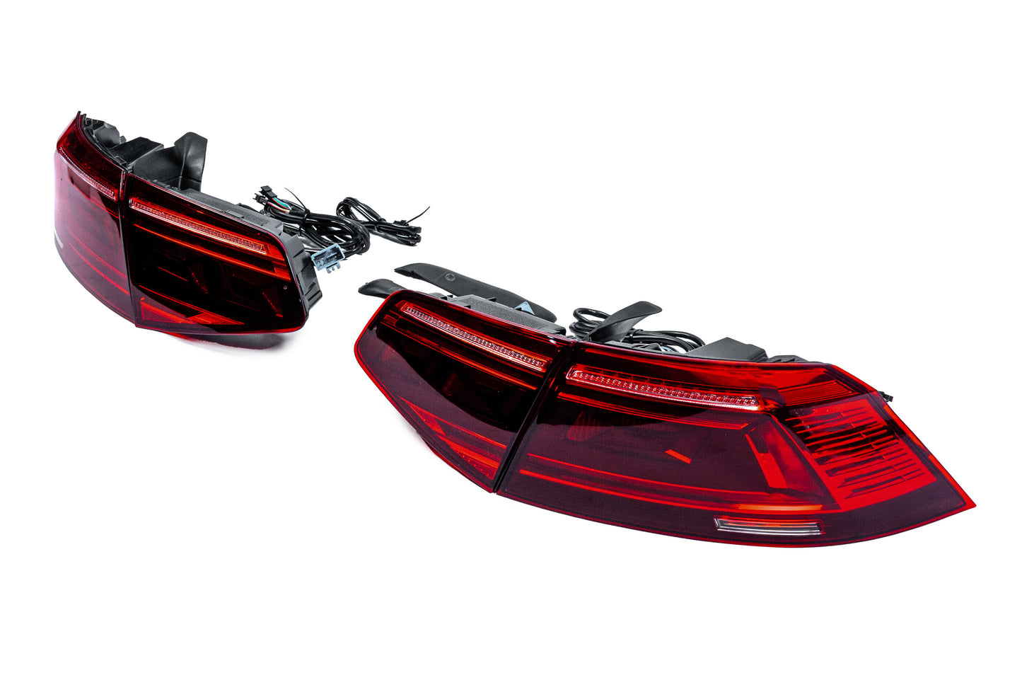 Rear LED Tail Lights Design 2019+ (SD, for 2014-2018, 2 pcs) for Volkswagen Passat B8 2015-2023 - image 3
