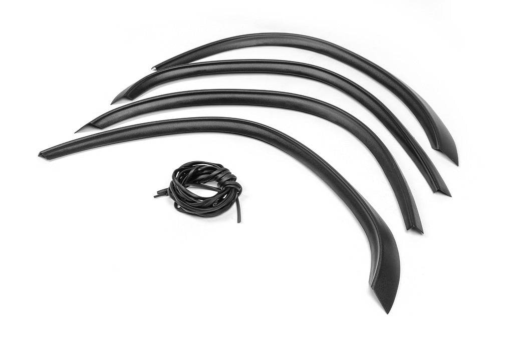 The pads on the arches (4 pieces, black) for Ford Transit 1991-2000 - Reelken Auto