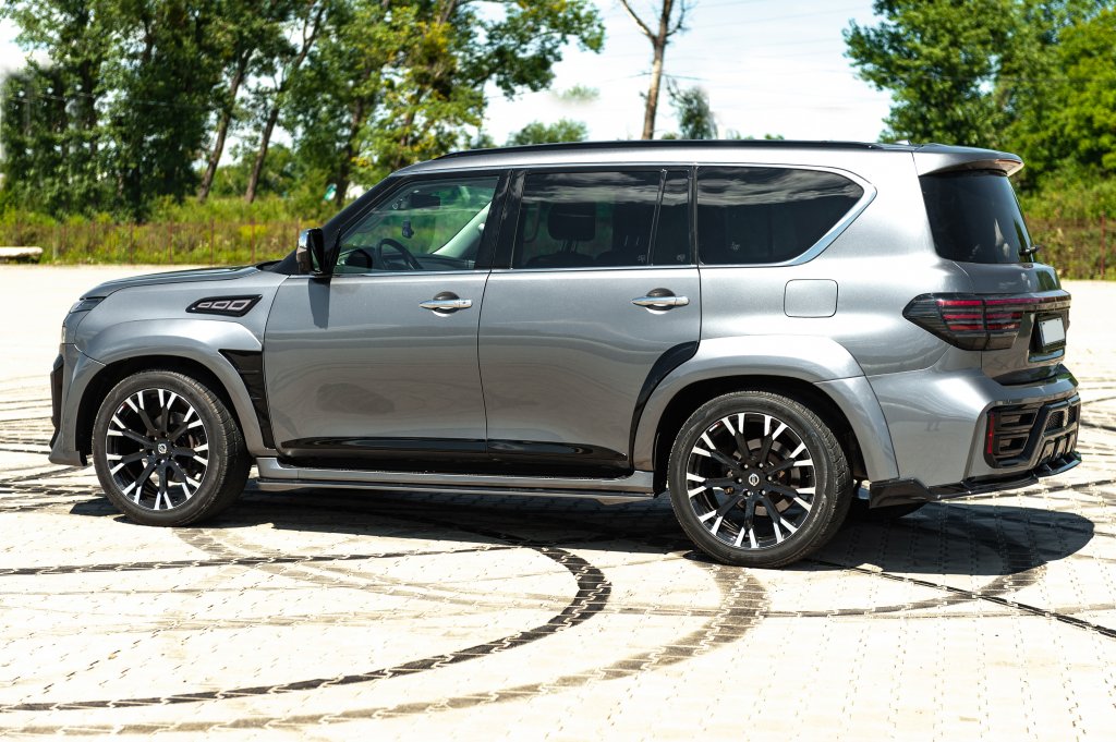 Body Kit Set (Black Hawk Edition) for Nissan Patrol Y62 2010-2024 - image 8