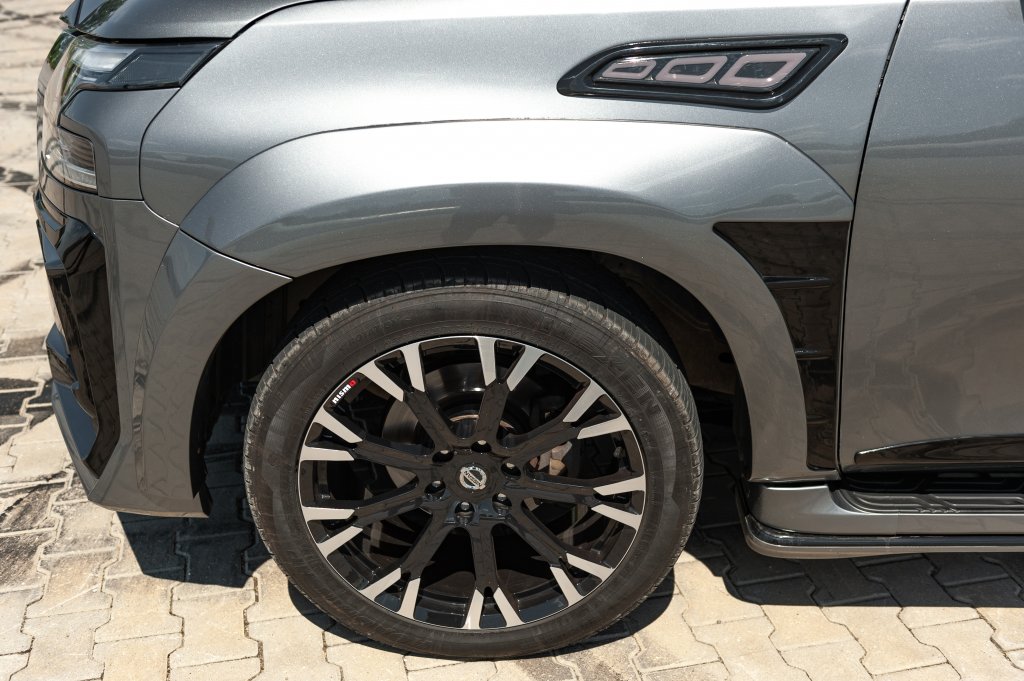 Body Kit Set (Black Hawk Edition) for Nissan Patrol Y62 2010-2024 - image 14